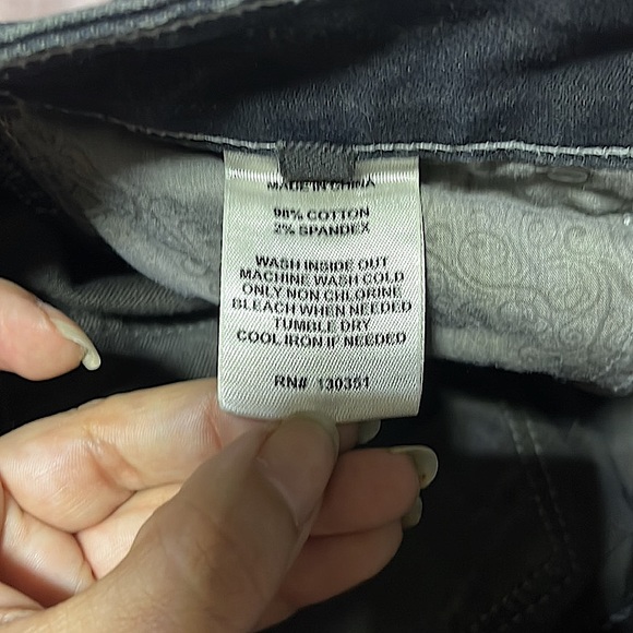 Express Mid-Rise Dark Wash Skinny Jeans, Women’s Size 2S. - Picture 7 of 7